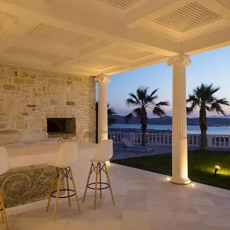 Villa Paros Sleeps 10 Pool Air Con Wifi T478597 *